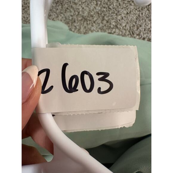 MONIQUE LHUILLIER Women's Rebecca Cerise Gown Size 4 In Green - Picture 11 of 11